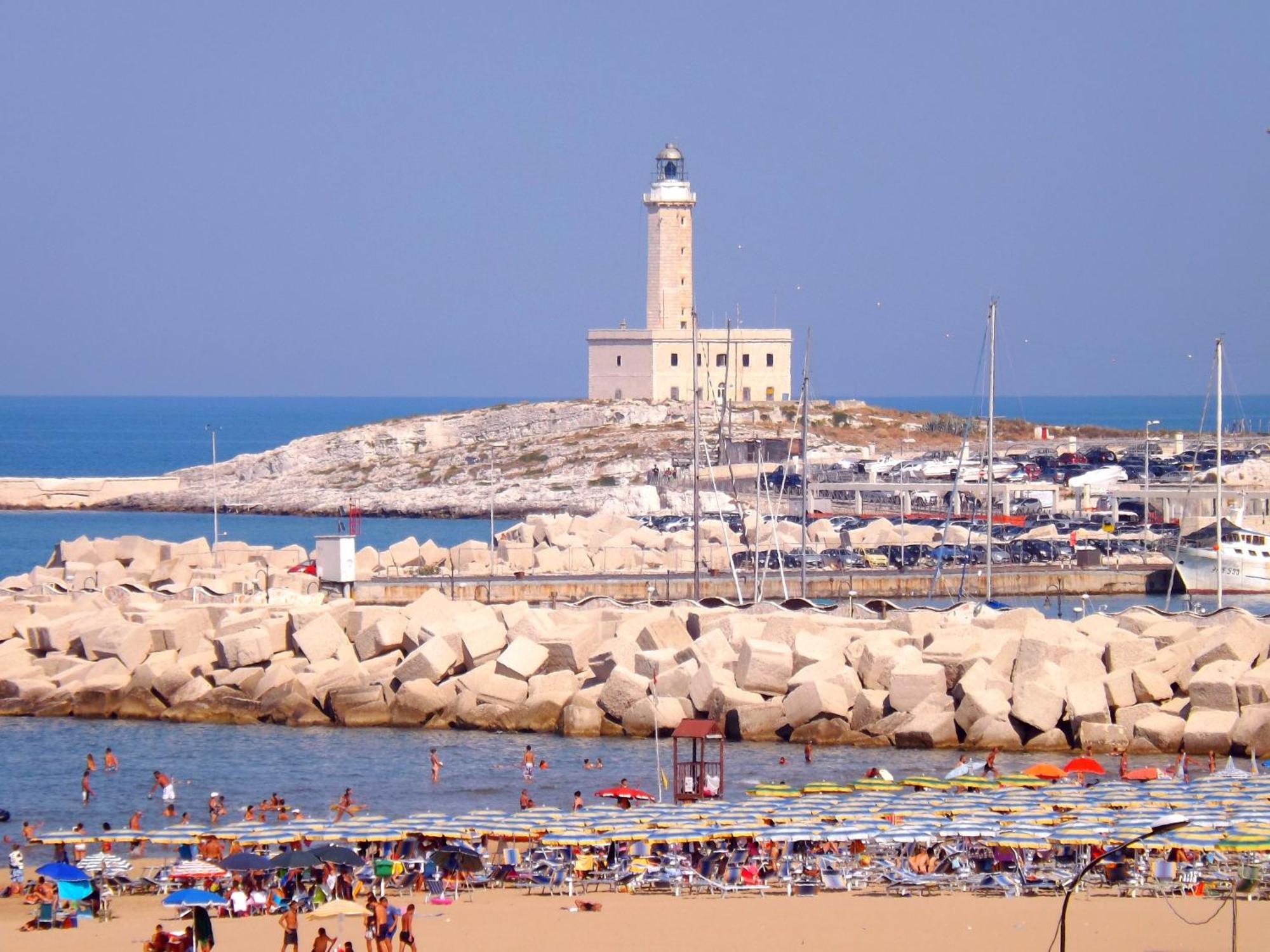 Hotel Yria Vieste Esterno foto